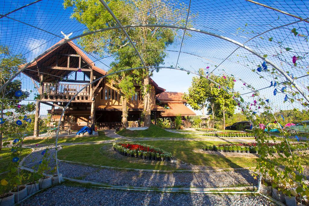 Uncle Tom'S Cabin At Khaokho Sankt Gallenkirch Exterior foto